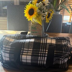 Plaid Black and White Men's Duffel Bag
